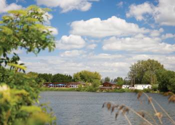 Chichester Lakeside Holiday Park