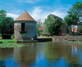 Chateau Lez Eaux - Eurocamp
