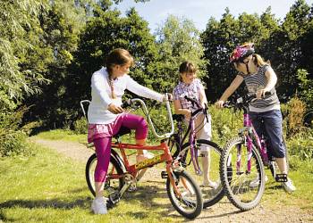 Riverside Country Park